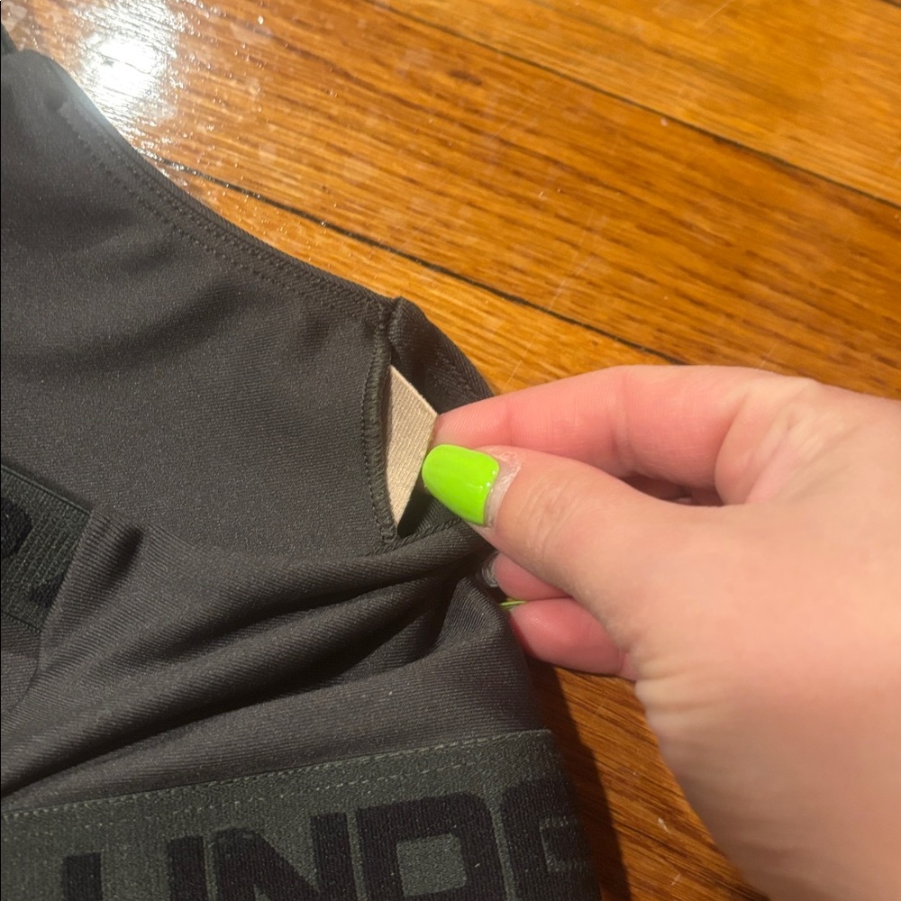 Under Armour Charcoal & green Sports Bras - Picture 4 of 4